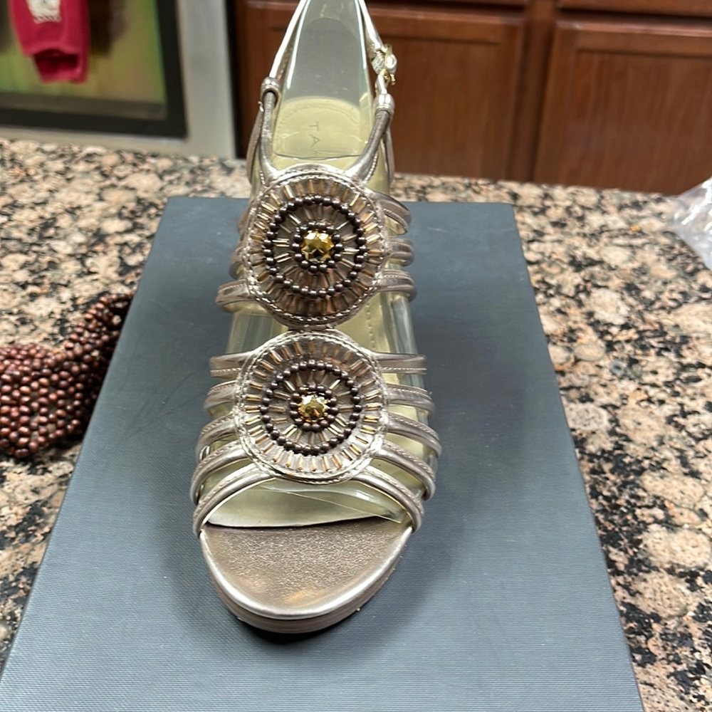 Never Been Worn